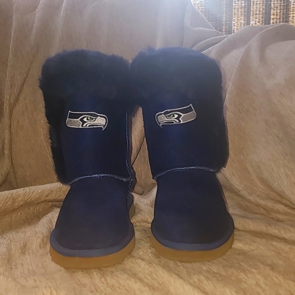 Seahawks Fur Boots